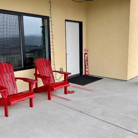 Kelowna New Lake View 2Bedrooms Close Big White エクステリア 写真