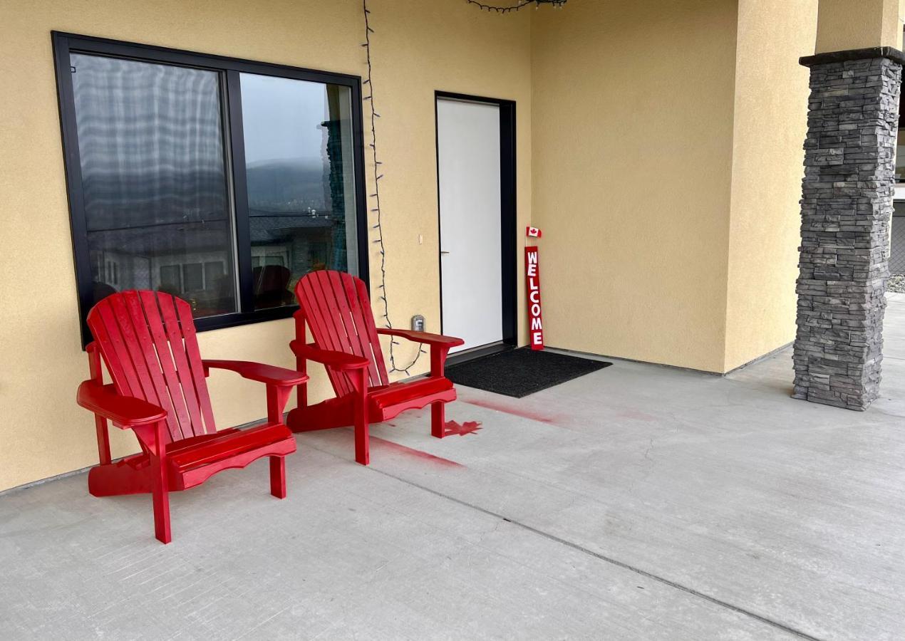 Kelowna New Lake View 2Bedrooms Close Big White エクステリア 写真